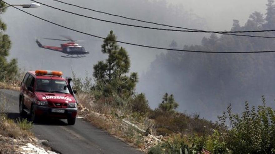 El incendio de Tenerife amenaza al Parque Nacional del Teide