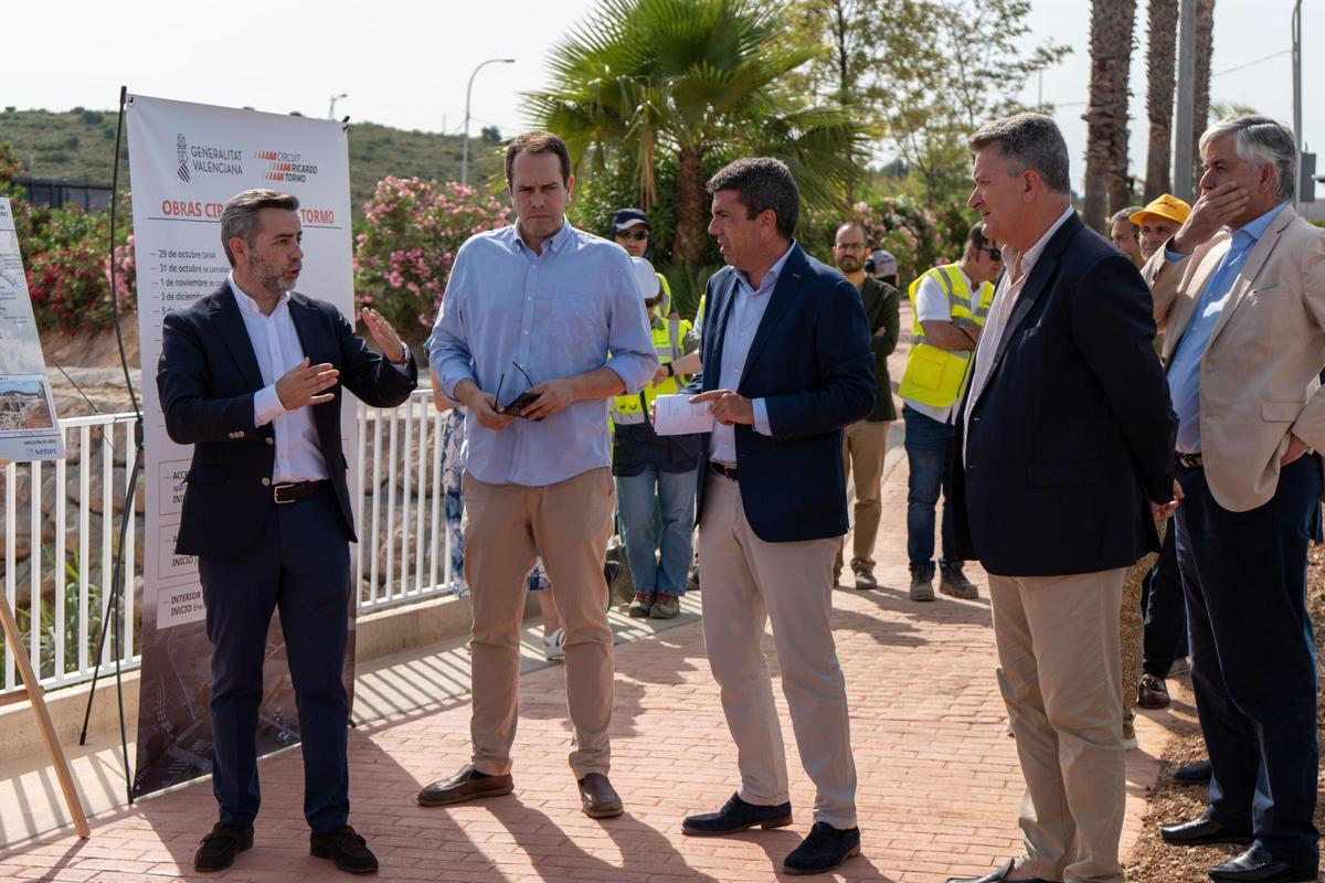 Nicolás Collado explica a Mazón la evolución de las obras