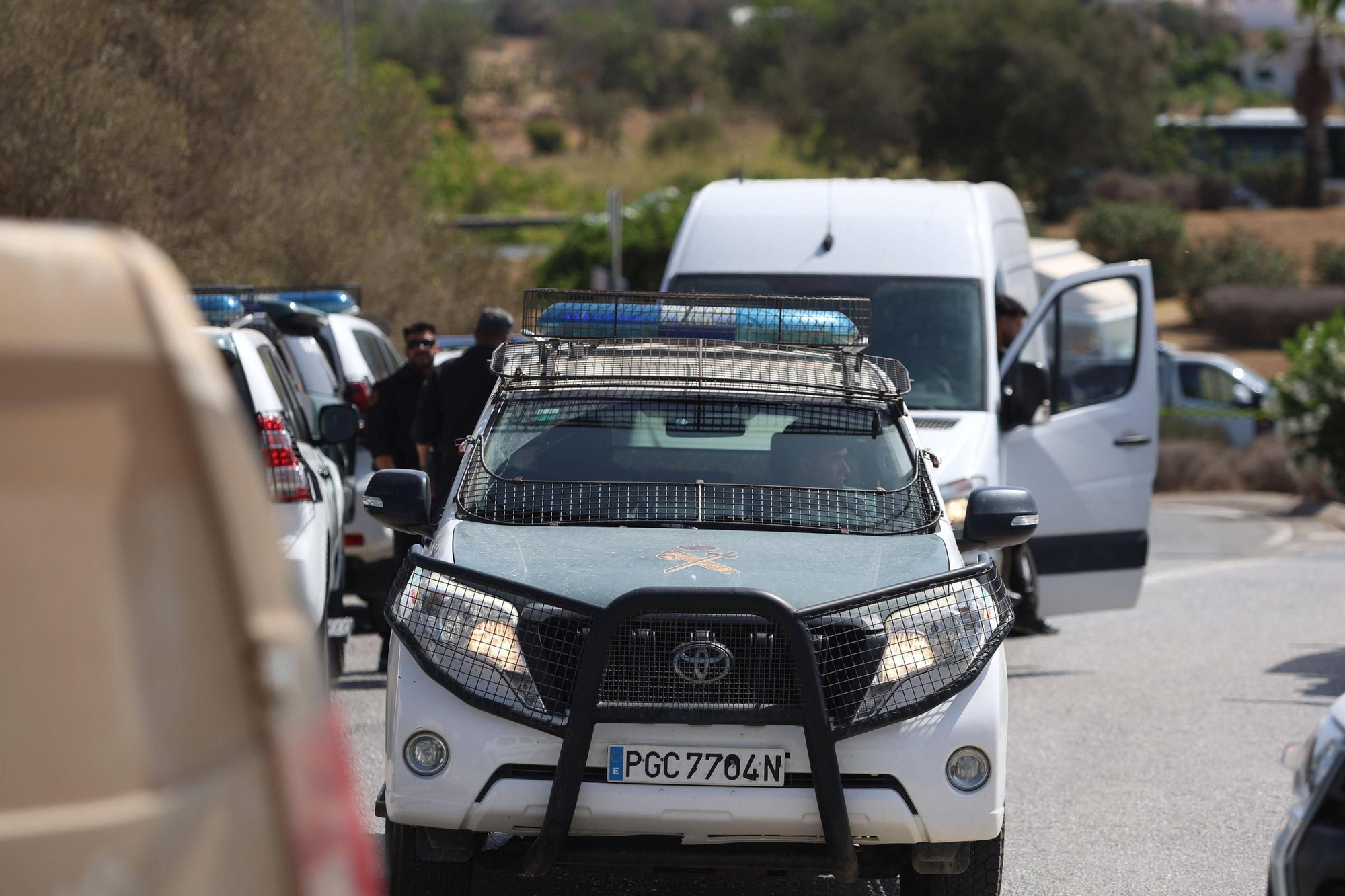 Todas las imágenes del desalojo de Can Rova 2 en Ibiza