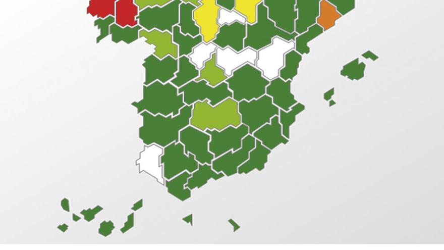 A Coruña y Lugo lideran las compras de leche foránea en plena crisis del sector