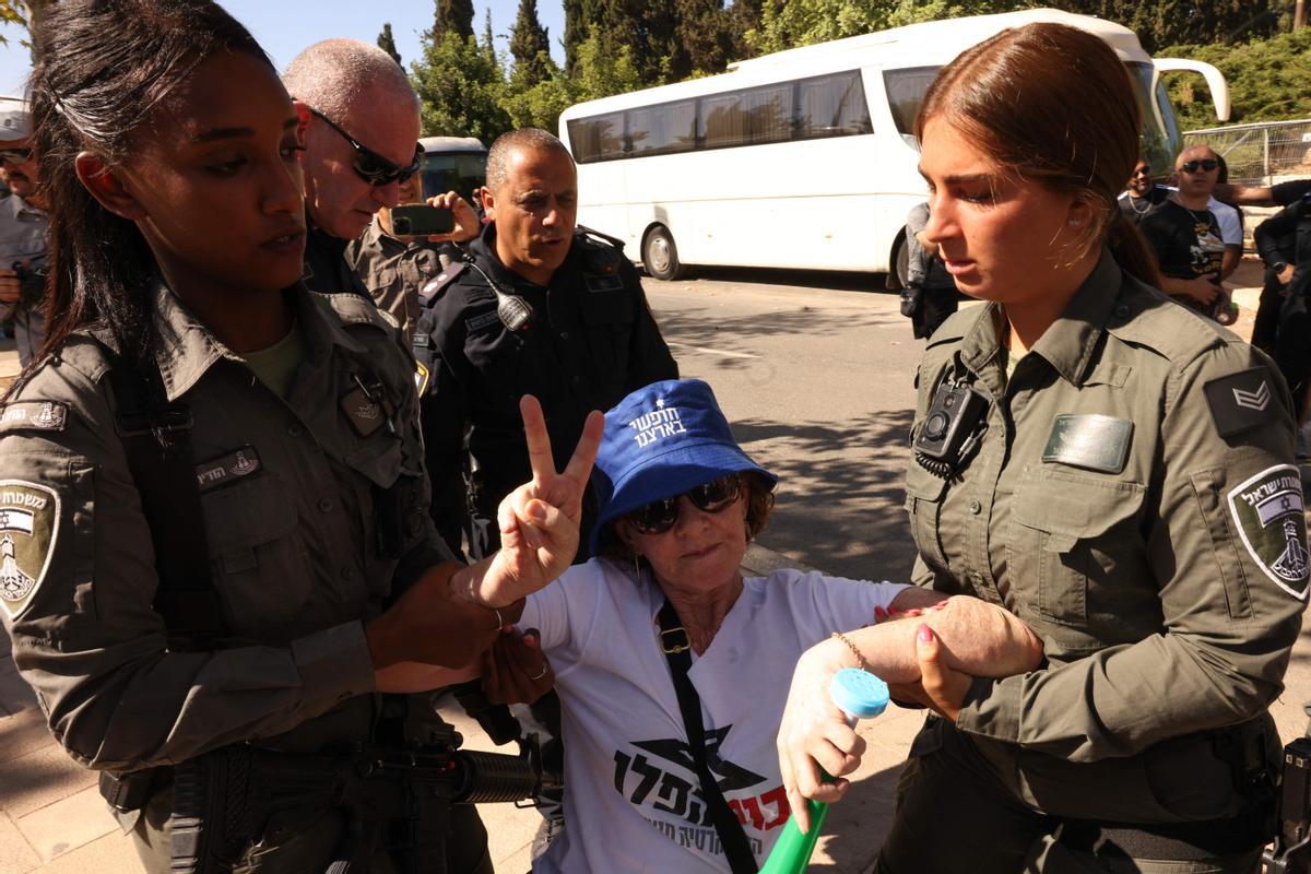 Las protestas masivas continúan en Israel por la reforma judicial