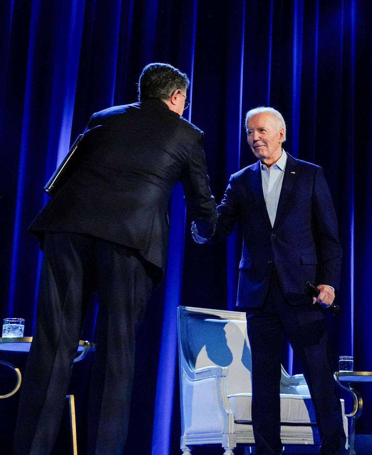 Obama y Clinton apoyan a Biden en un acto en Nueva York