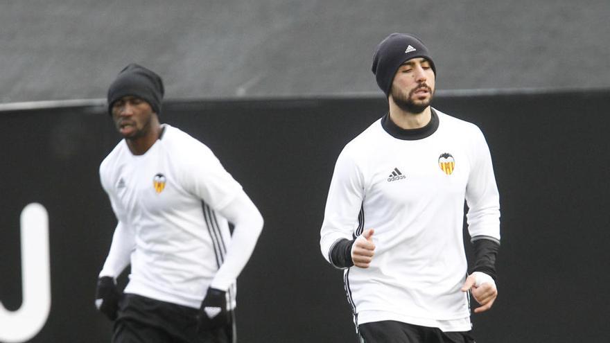 Simone Zaza ya entrena en Paterna a las órdenes de Voro