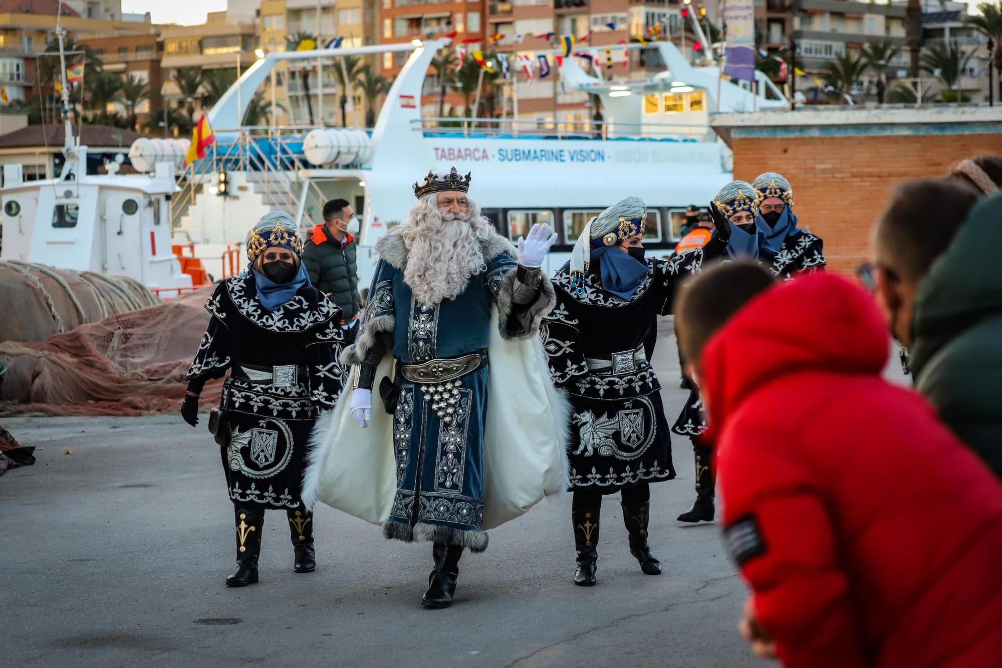 Los Reyes Magos desembarcan en Torrevieja