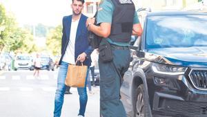 Rafa Mir, a la salida del juicio tras obtener la libertad provisional.