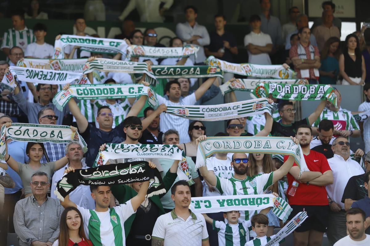 Córdoba CF-Alcoyano: las imágenes del partido en El Arcángel