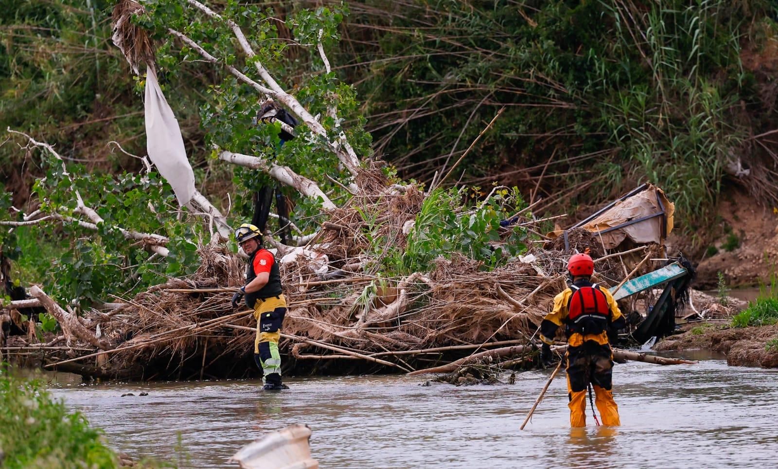 Buscan a un joven desaparecido en el río Túria