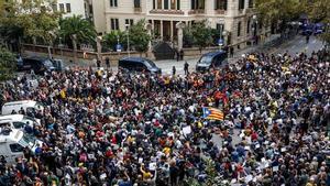 Una concentración de Tsunami Democràtic en Barcelona.