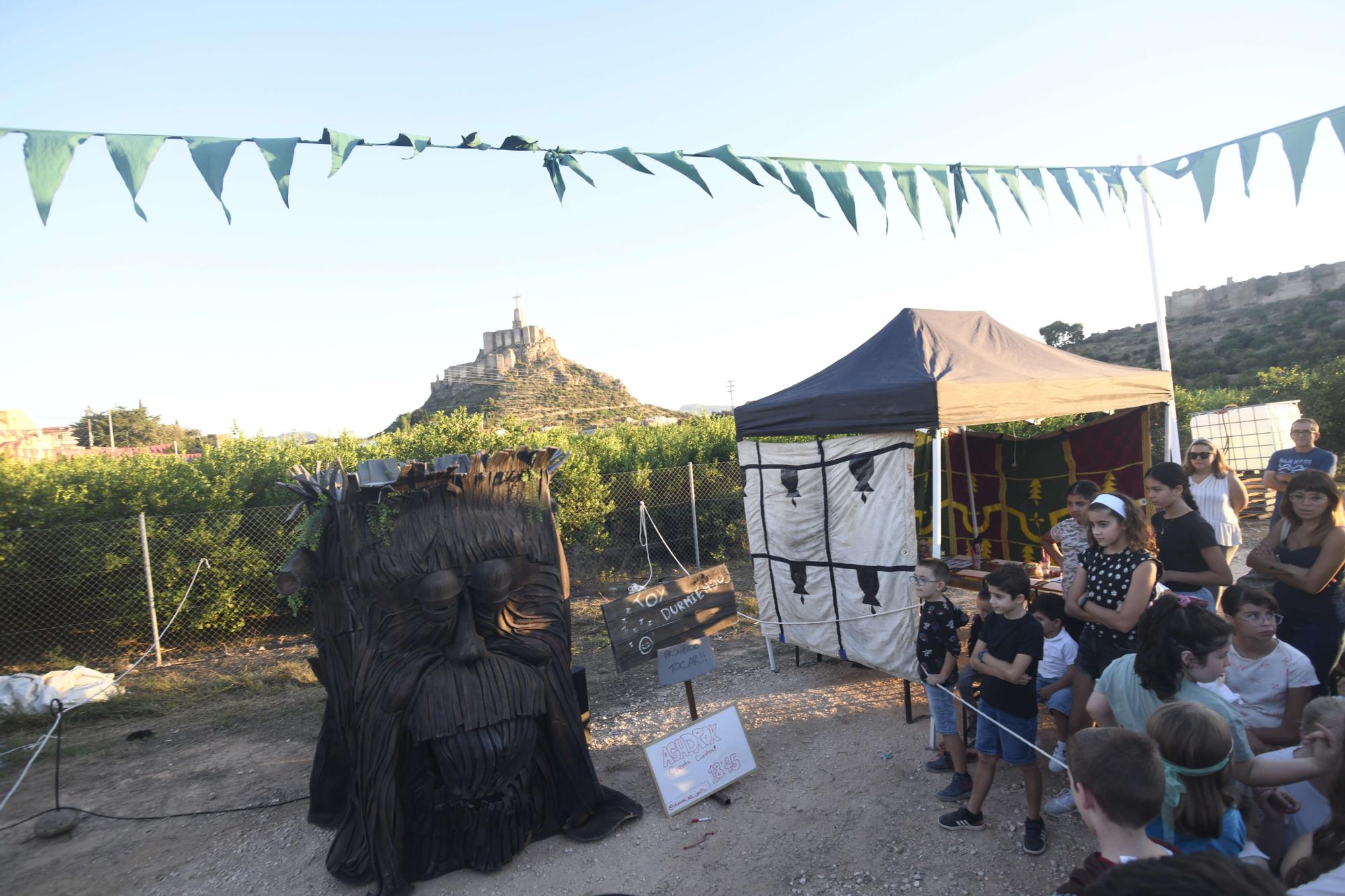 El mercadillo medieval de Guadalupe, en imágenes