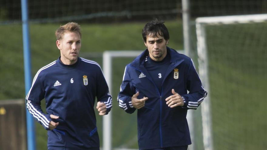 Carlos Hernández, uno de los dos contagiados de covid-19 en el Oviedo: &quot;Me encuentro bien y cuento los días para volver a entrenar&quot;