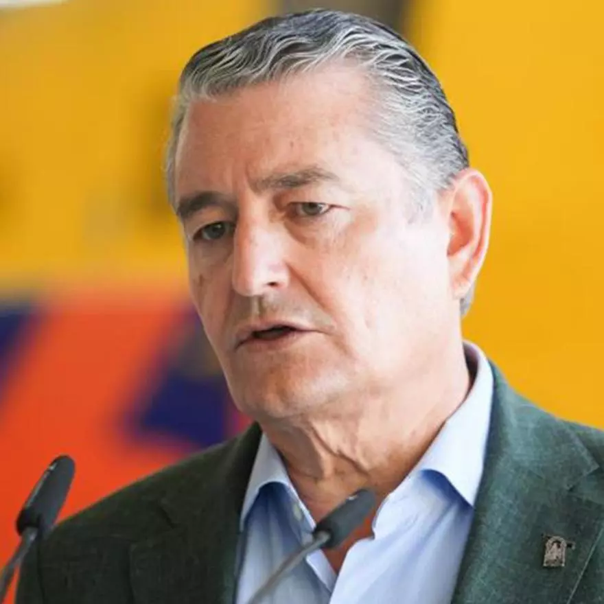 Antonio Sanz Cabello: Vicepresidente primero y consejero de Presidencia, Sanidad y Emergencias