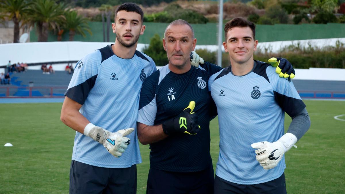 Joan Garcia y Fortuño durante un partido de Copa del Espanyol (2023)