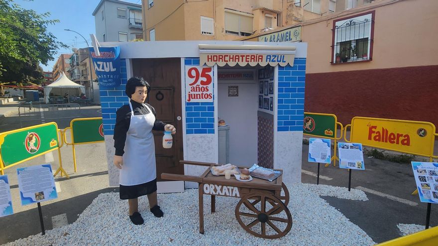 Ciudad de Asís gana el premio al ninot al carrer adulto de las Hogueras 2025