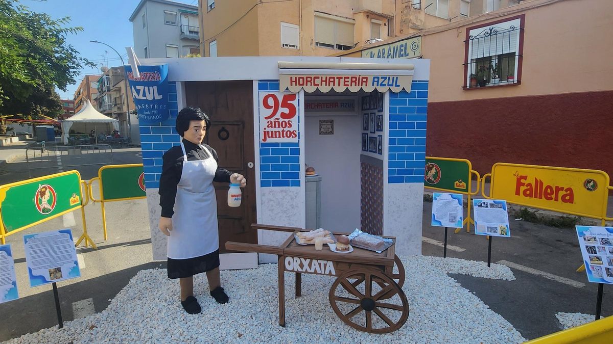 Ciudad de Asís gana el premio al ninot al carrer adulto de las Hogueras 2025