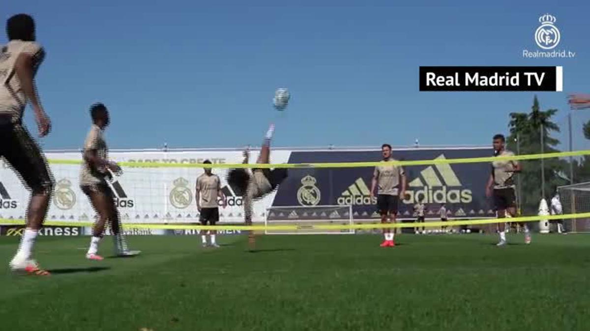 La espectacular chilena de Marcelo en el entrenamiento