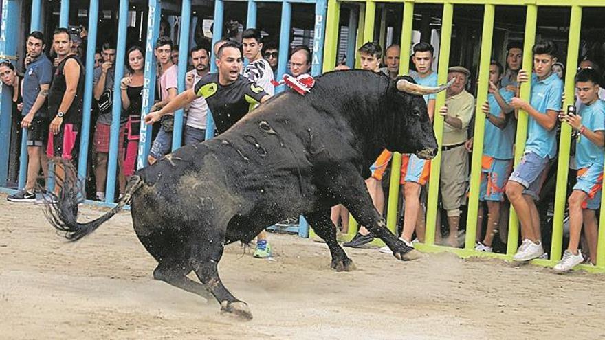 Los actos taurinos recobran la calma tras un miércoles negro en Burriana