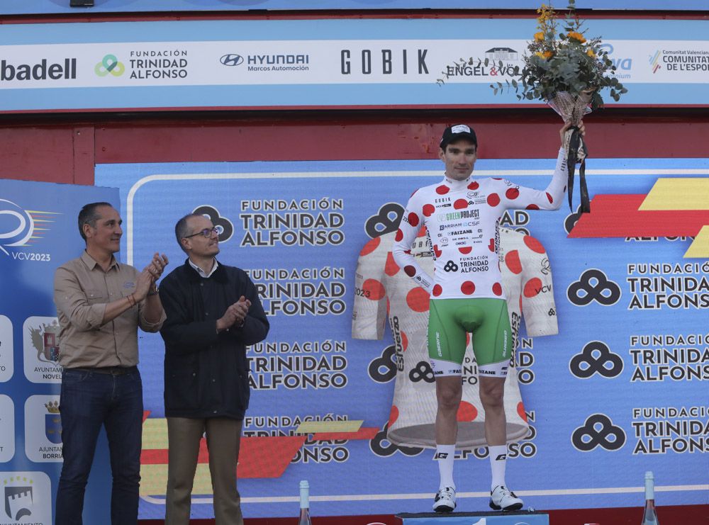 Llegada a Sagunt de la tercera etapa de la Volta Ciclista a la Comunitat Valenciana