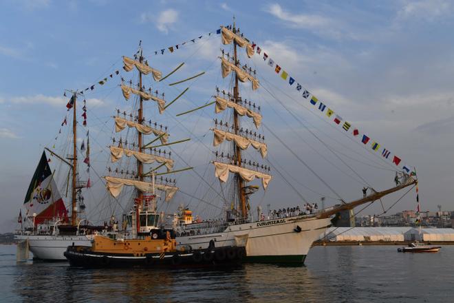 Comienzan a llegar a A Coruña los veleros de la Tall Ships Races