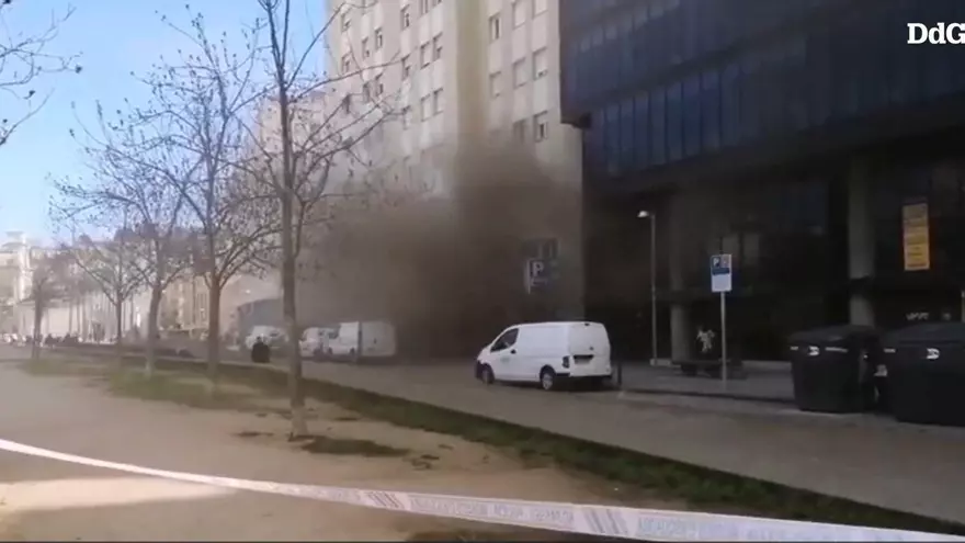 Vídeo | Incendi en un supermercat del centre de Girona