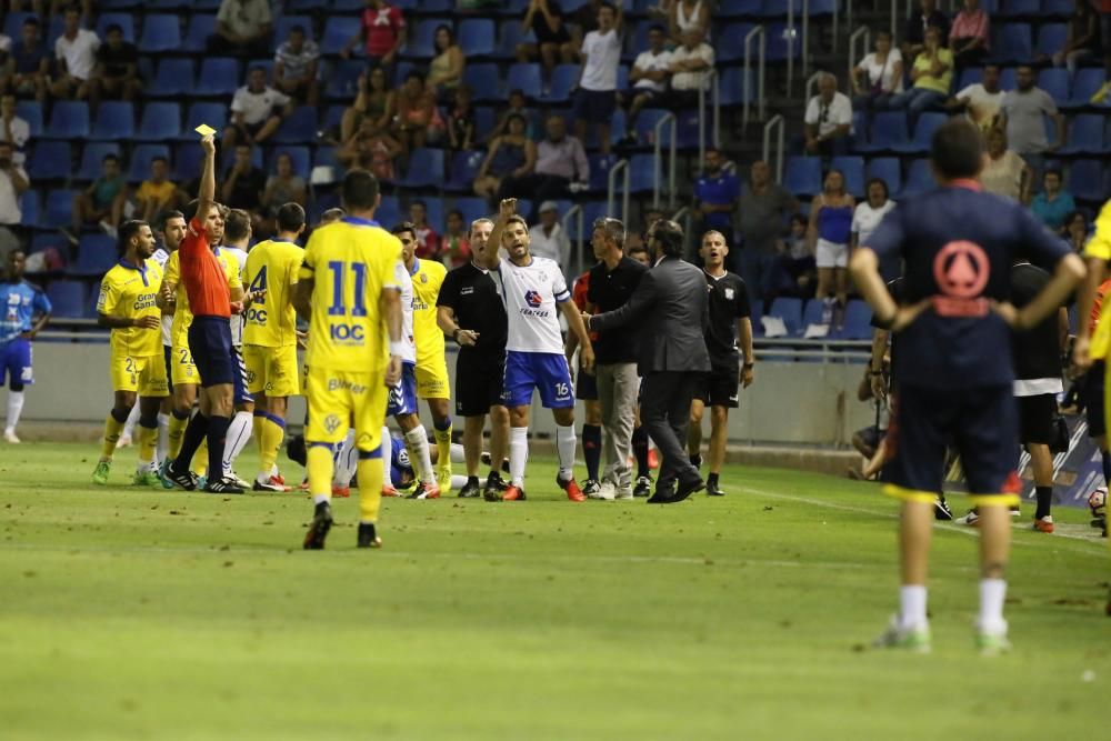 Delia Padrón Partido Copa Mahou entre el Tenerife y Las Palmas.