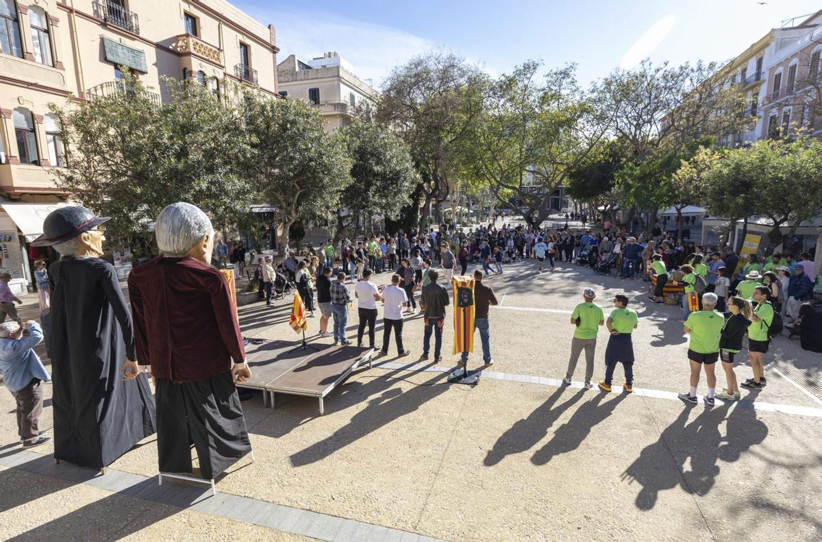 Lorrellengua a Eivissa l’any 2024, organitzat per Joves per la Llengua amb la col·laboració de l’Institut d’Estudis Eivissencs.