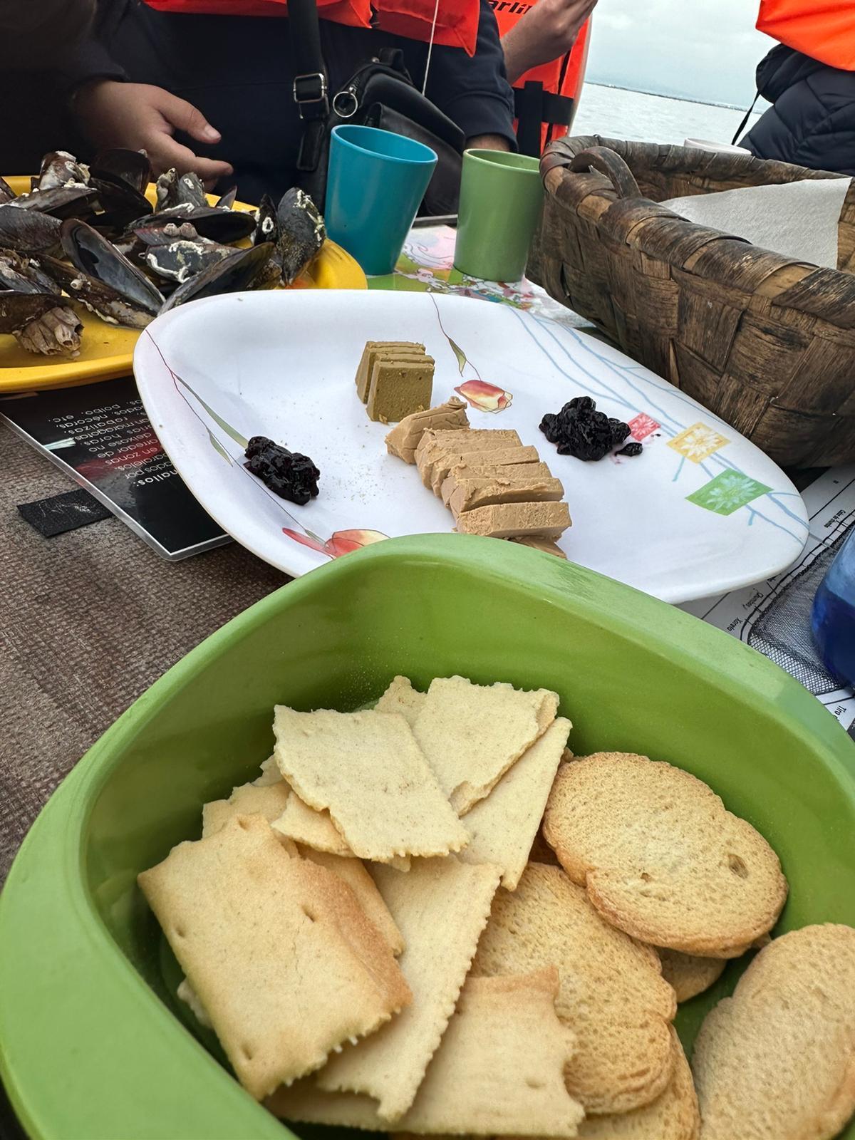 Degustación a bordo del "Chasula".