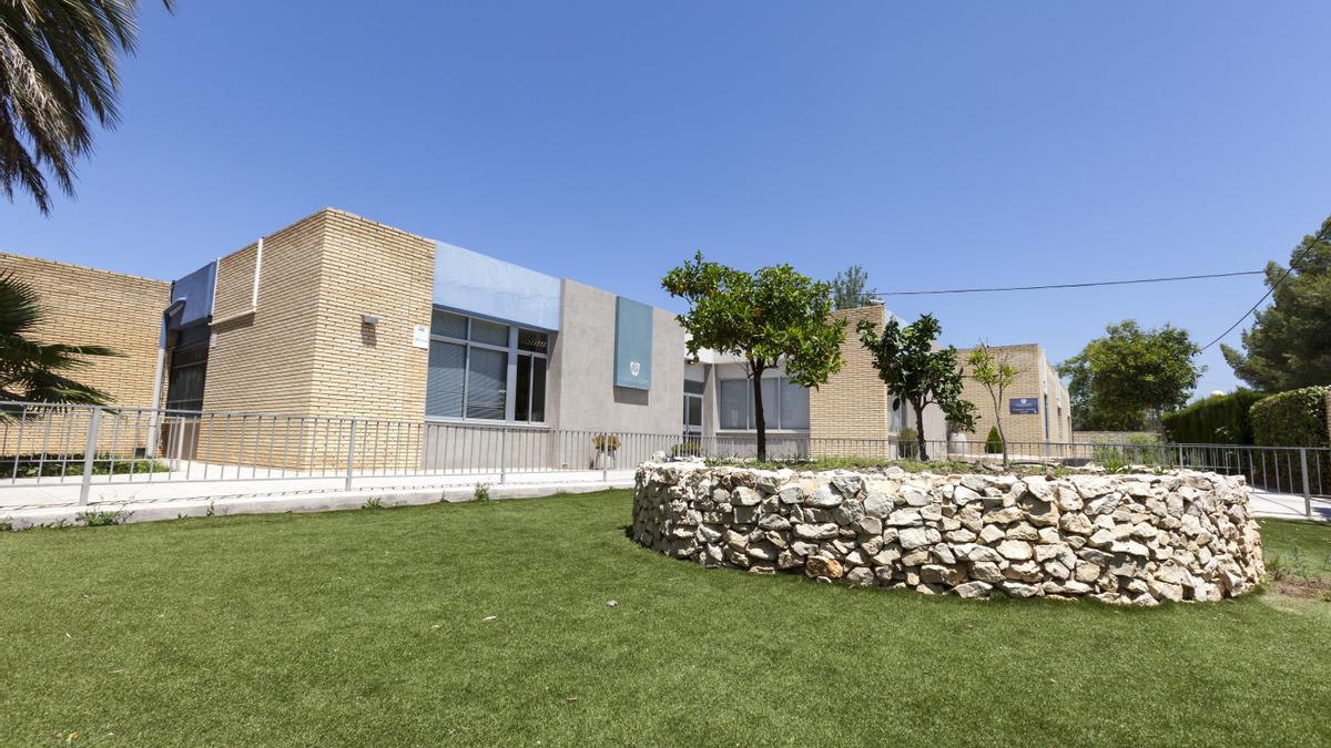 El centro educativo Entrenaranjos International School, en Riba-roja de Túria.