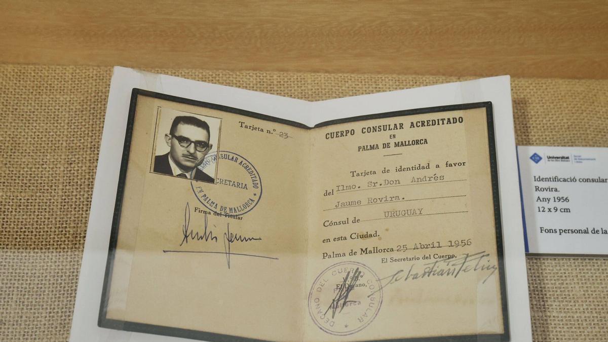 Homenaje al excónsul de Uruguay Andrés Jaume Rovira