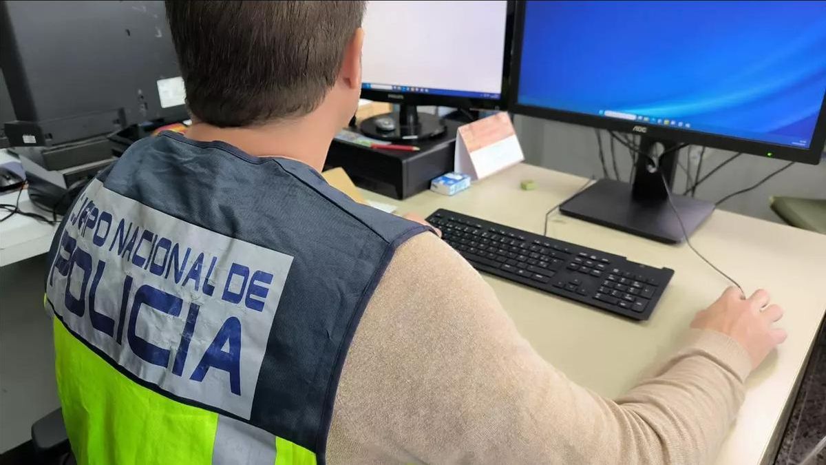 Ein Beamter der Nationalpolizei.