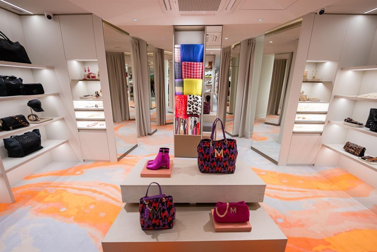 El interior de la tienda que Lola Casademunt tiene en Rambla Catalunya, en Barcelona