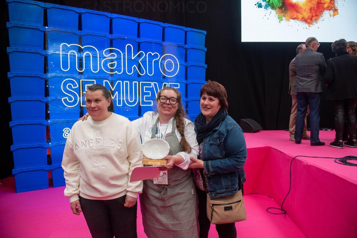 Begoña Vázquez, premio a la mejor chef gallega de 2024 en el Fórum Gastronómico de A Coruña Begoña Vázquez, premio a la mejor chef gallega de 2024 en el Fórum Gastronómico de A Coruña