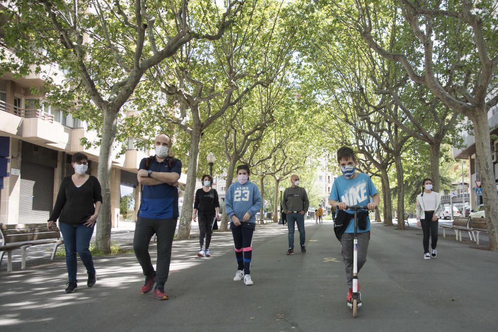 Els menors de 14 anys poden sortir a passejar una hora al dia acompanyats d''un adult