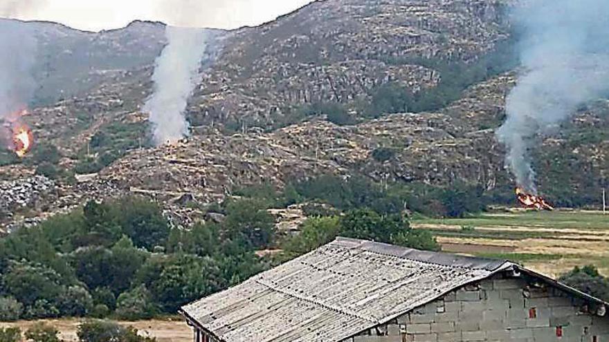 Incendio en Viana do Bolo.