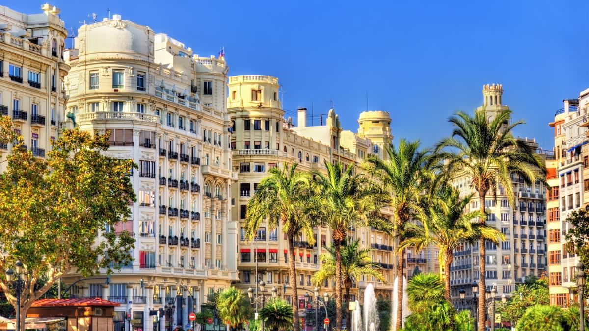 Una calle de Valencia que es un paraíso gastronómico por excelencia.
