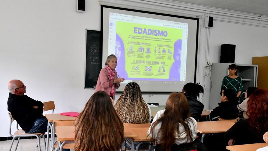 Una trentena de centres educatius de l’Alt Empordà se sumen a la lluita contra l’edatisme