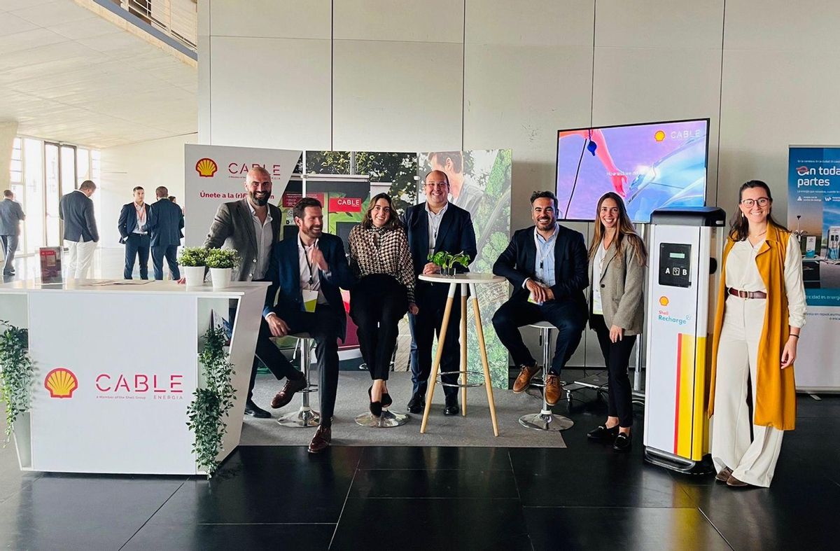 La primera empresa creada y dirigida por Ignacio López Martín desde Sevilla fue Cable Energía, cuyo gran éxito motivó a la multinacional Shell a adquirirla en el año 2023.
