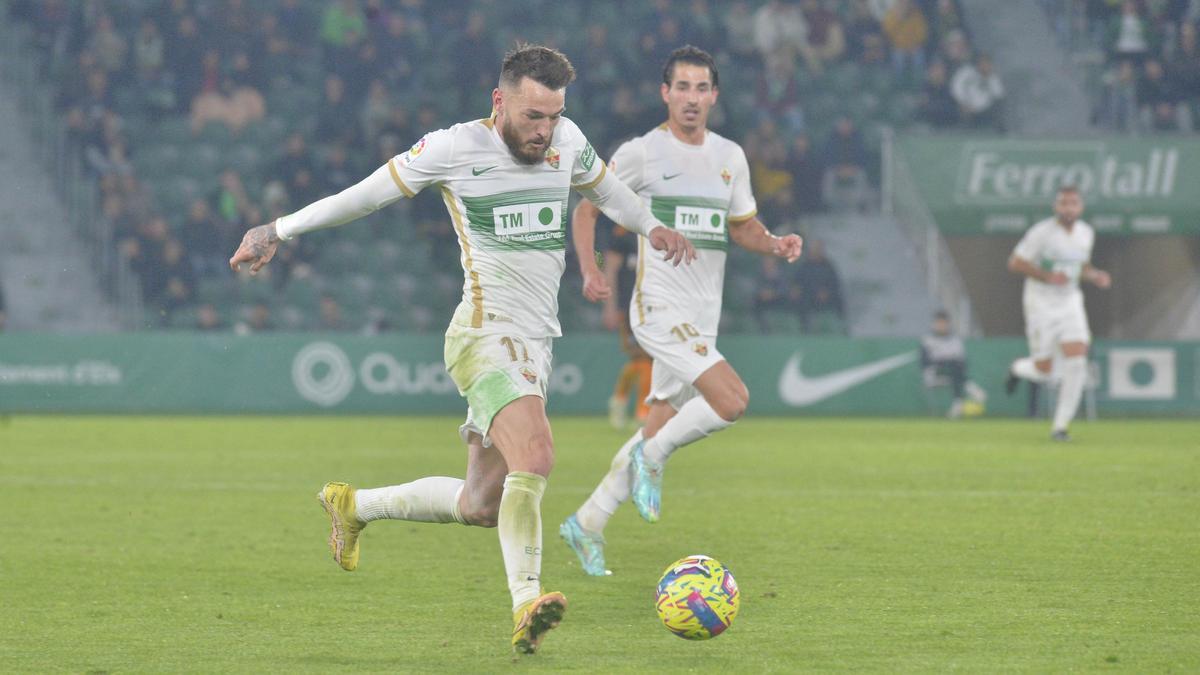 Josan marcó el gol del Elche CF ante el Leeds