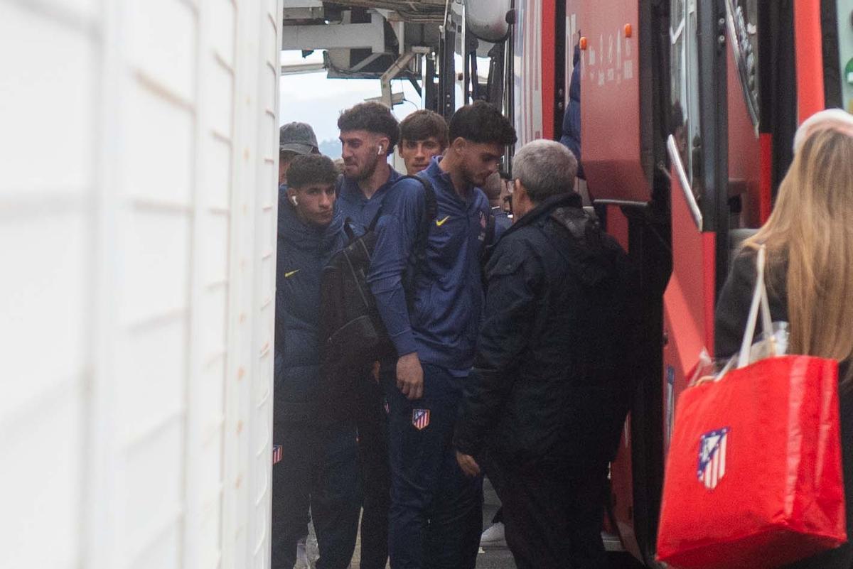 Llegada a A Coruña del Atlético de Madrid para el partido de Copa ante el Deportivo Llegada a A Coruña del Atlético de Madrid para el partido de Copa ante el Deportivo