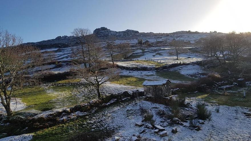 La nieve se dejó ver tímidamente en Pigarzos, A Lama