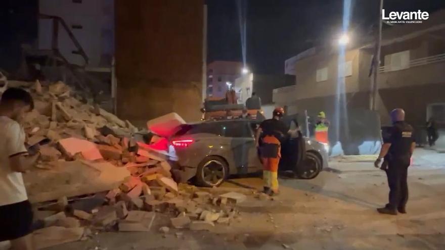 Una vecina de Bentússer pierde el coche en la dana y su hijo en el derrumbe de Benetússer