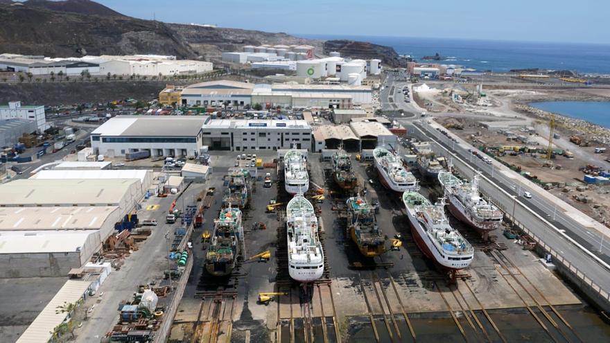 Zamakona invierte seis millones para reparar catamaranes en su astillero del Puerto de Las Palmas