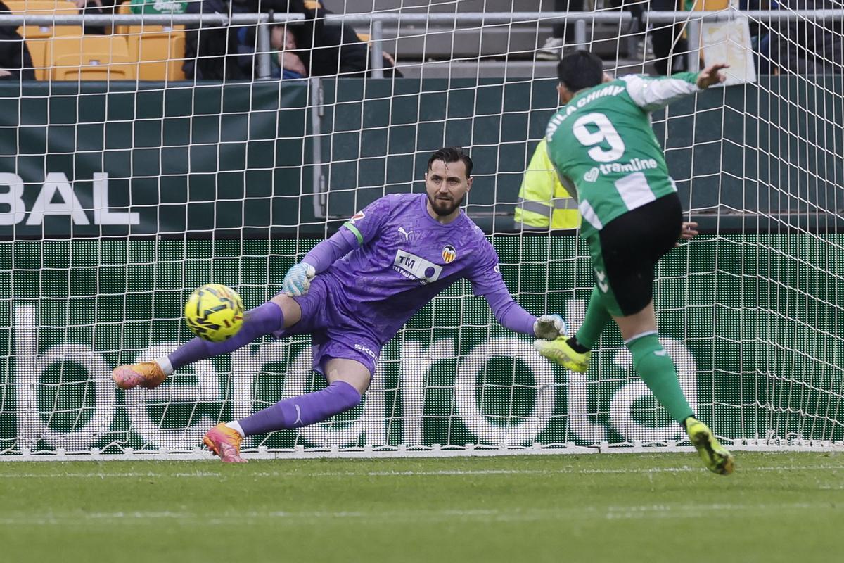 Fornals le dio los tres puntos al Betis.