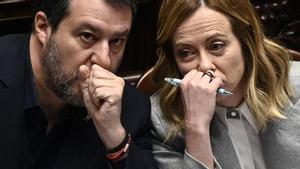 Matteo Salvini y Giorgia Meloni durante un pleno en el Parlamento italiano.