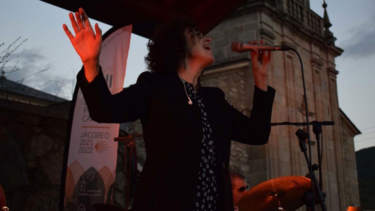 Las piedras de Lubián cantan jazz | SUSANA LÓPEZ