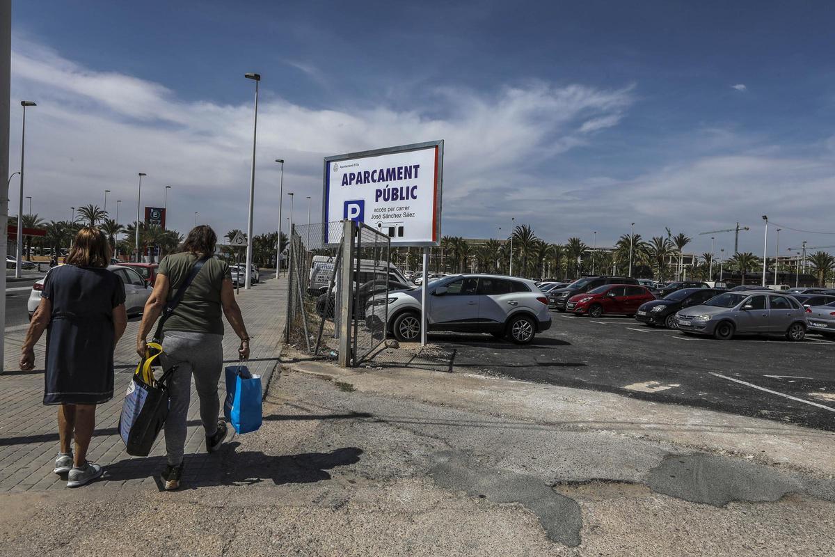 Terrenos donde está previsto la construcción del Palacio de Congresos de Elche