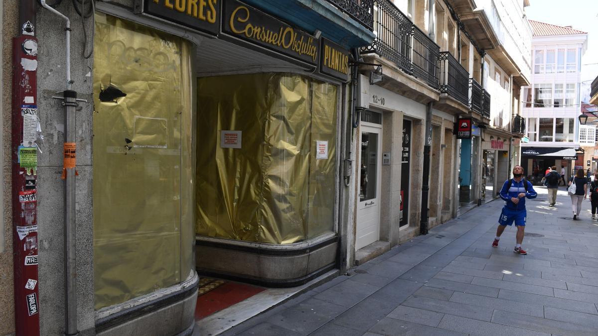 Bajo comercial desocupado en una calle de A Coruña.