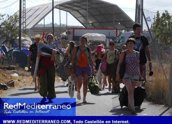 LOS FIBERS  SE MARCHAN DE LA ZONA DE ACAMPADA DEL FIB (2009)