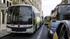El Govern muscula el bus interurbà a l’espera del traspàs «total» de Rodalies