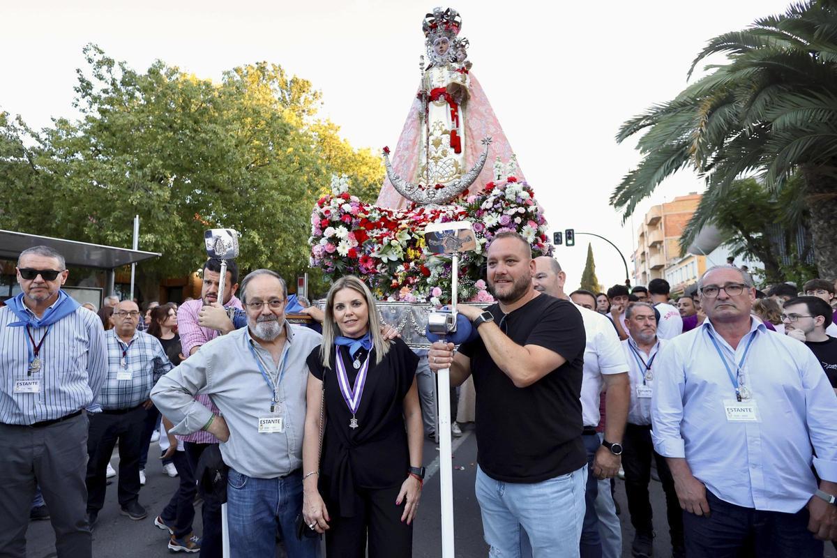 La Virgen de la Fuensata peregrinó ayer de Cabezo de Torres a Churra