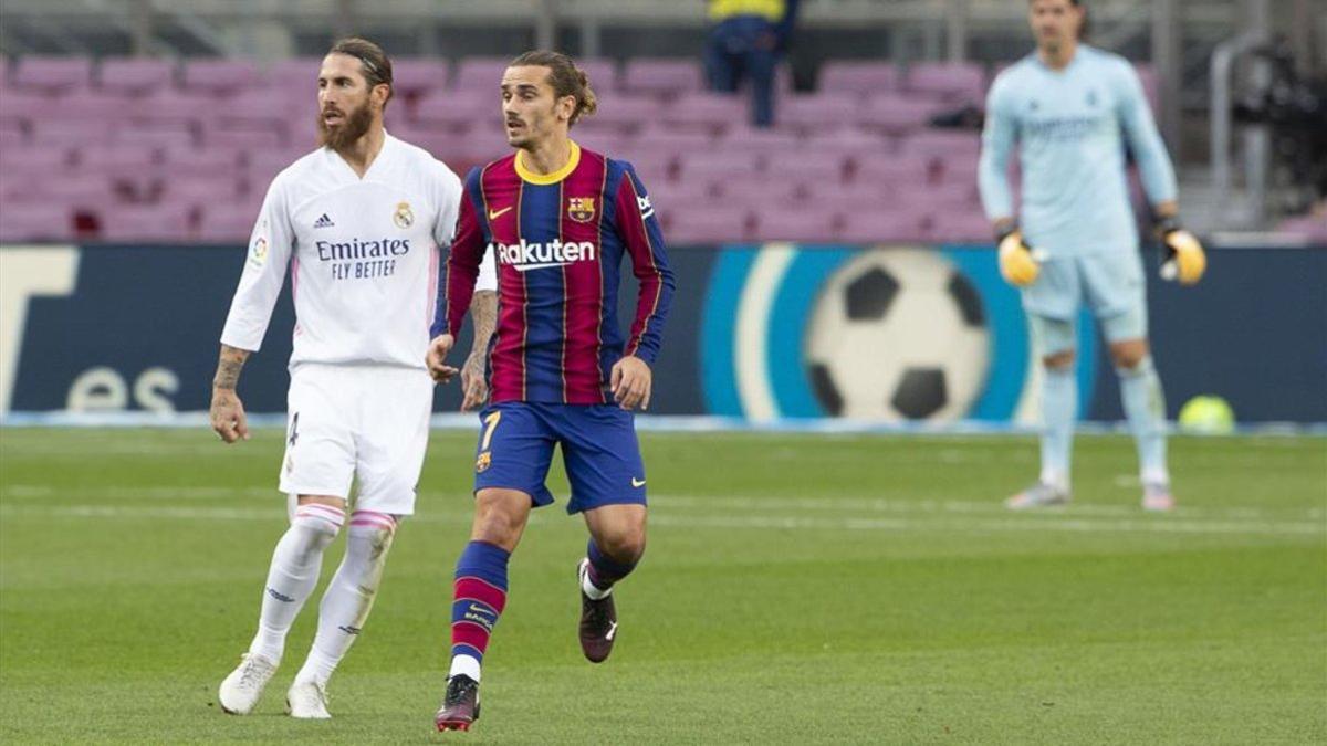 Griezmann acabó jugando 14 minutos en el clásico